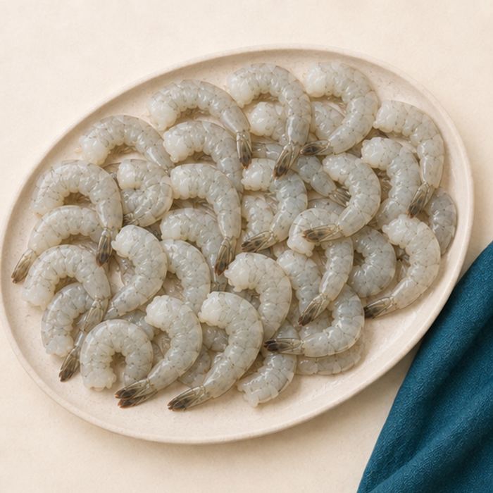 Udang Kecil segar dibersihkan